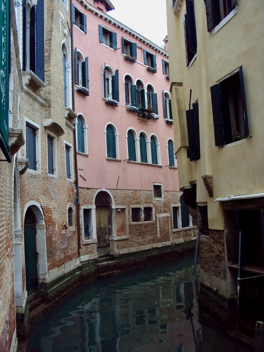 Obiective Venetia hotel