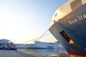 Portul Pireu Attica si porturile sale: Cantharus 1