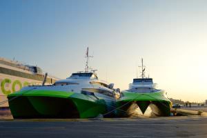 Portul Pireu Attica si porturile sale: Cantharus 3