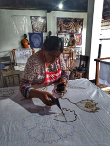 Dambulla Matale Kandy Sri Lanka batik 1